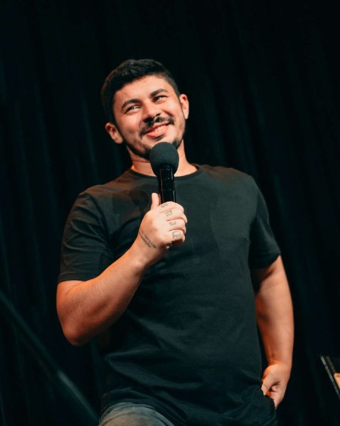 Ariano Bruxo no Clube Barbixas